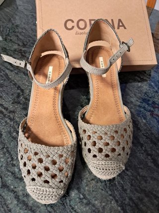 Sandalias Corina Beige y Verde