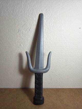 Daga sai de juguete y espada de pirata de juguete