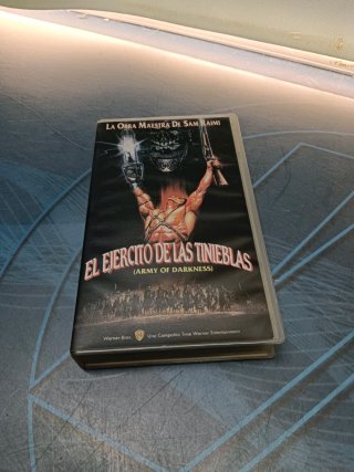 VHS El Ejército de las Tinieblas - Sam Raimi