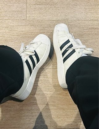 Adidas Superstar