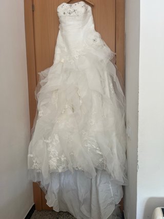 Vestido de Novia Blanco con Pedrería