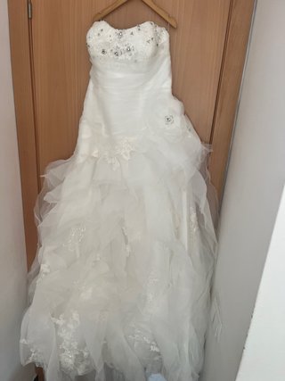 Vestido de Novia Blanco con Pedrería
