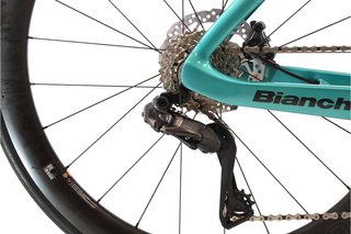 Bicicleta Bianchi Oltre Comp Di2 12V t.54 Reacondicionada