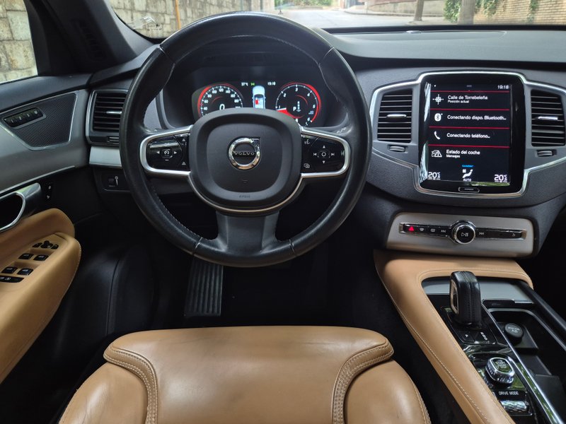 Volvo XC90 2020, foto 12