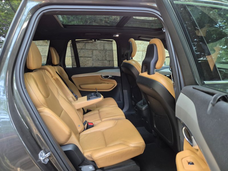 Volvo XC90 2020, foto 17