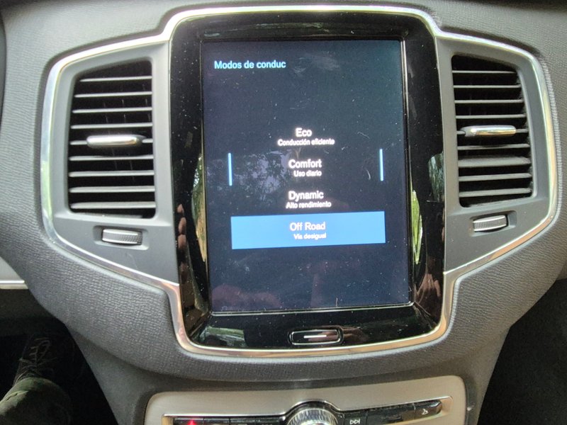 Volvo XC90 2020, foto 13
