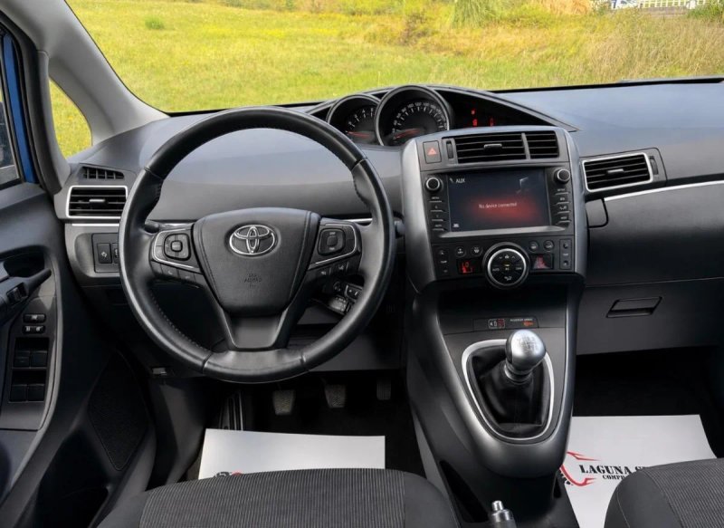 Toyota Corolla Verso 2017, foto 29