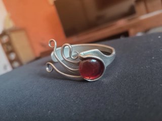 Pulsera artesanal forma de tenedor
