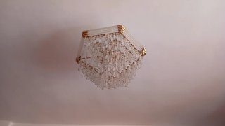 Lámpara de techo cristal y metal dorada
