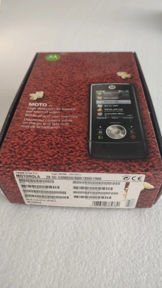 Teléfono Móvil Motorola Z8 3G Negro