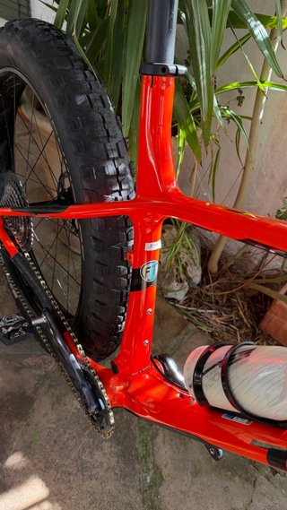 Bicicleta Trek Fat Bike Roja