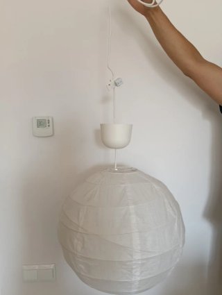 Lámpara de techo de papel blanca