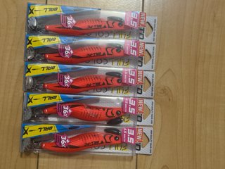 Señuelos de pesca DTD Tengo 80 unidades 7€ Unidad