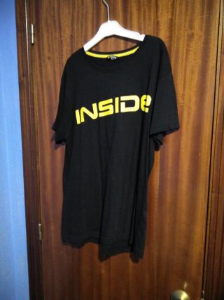 Camiseta Negra INSIDE Talla M