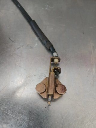 Cerradura Sillin Yamaha FZ6 2004