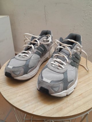 Zapatillas Adidas Talla 44 Gris/Blanco