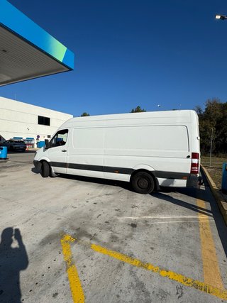 Portes y transporte con furgoneta grande