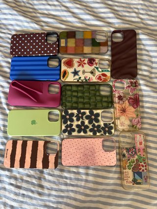 Fundas iPhone 14 - Variedad de Diseños