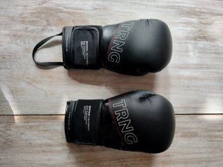 Saco de boxeo + Guantes de boxeo Decathlon TRNG