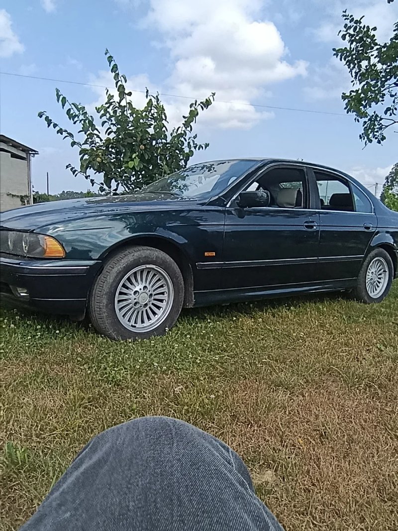 2 BMW, 1 Santana y un 127 - foto 1