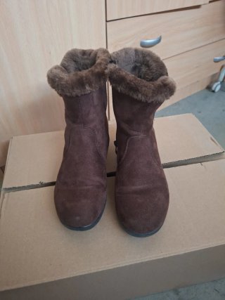 Botas de mujer marrones con forro