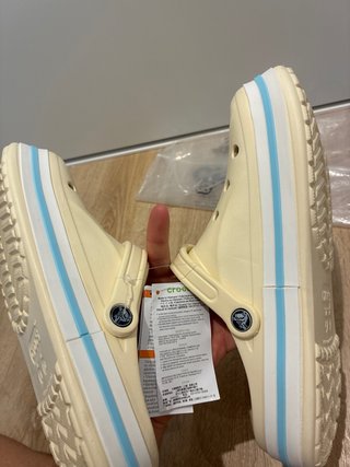 Crocs Bayaband Clog Talla 41-42 Beige/Azul