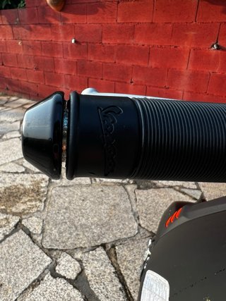 Vespa GTS SuperSport 125 Negra