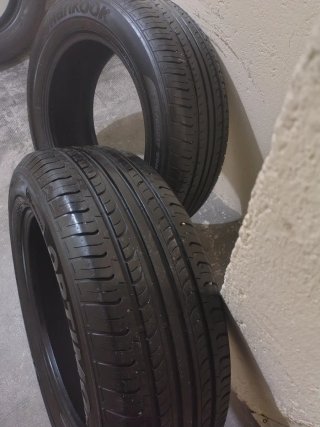 Neumático Hankook 225/60 R17 99H