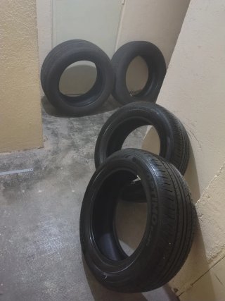 Neumático Hankook 225/60 R17 99H