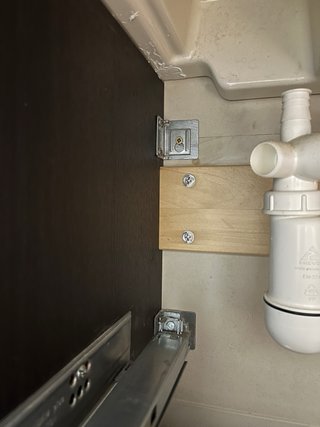 Mueble de baño lavabo madera oscura