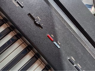 Piano Electrónico Roland EP-7ii