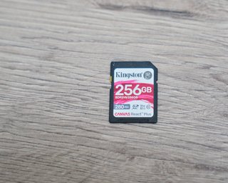 Tarjeta SD Kingston 256GB V60