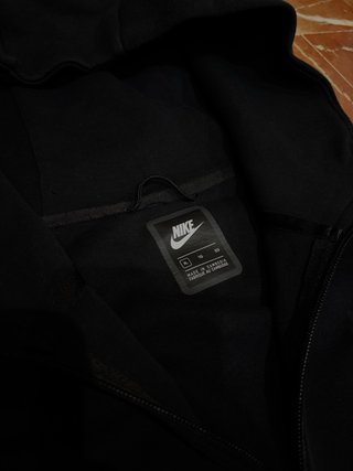 Chaqueta Nike Negra Cremallera