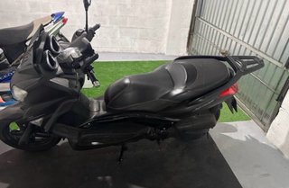 Yamaha XMAX 2011 Executive ABS Gris