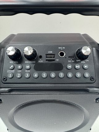 Máquina Karaoke Portátil con Micrófonos