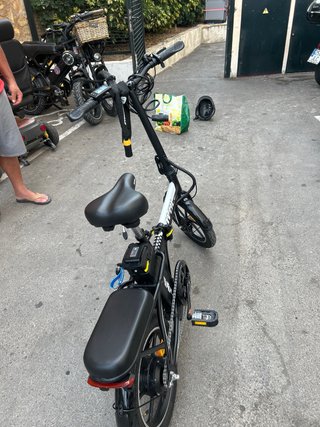 Bicicleta eléctrica plegable 16 AVOL