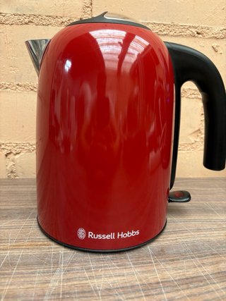Hervidor Russell Hobbs Colours+ Red 1.7L 2400W