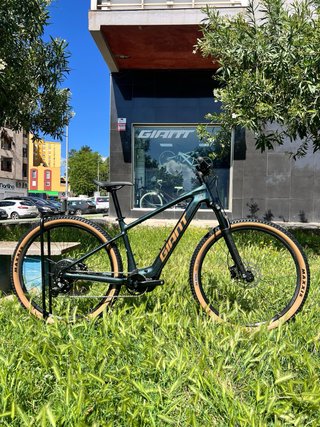 Nueva Giant Talon E+