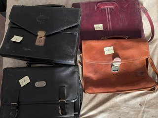 Maletines portadocumentos cuero 5€ cada uno