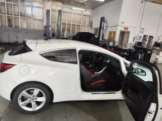 Opel Astra 2013
