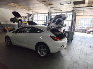 Opel Astra 2013