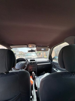 Renault Clio 2004