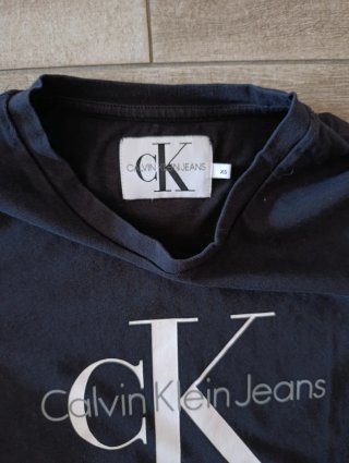 Camiseta Calvin Klein Mujer Talla XS Negra