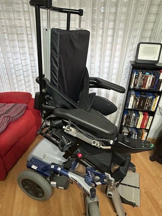 Silla de ruedas Eléctrica Bipedestadora