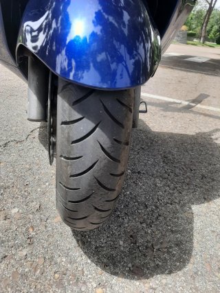 Suzuki Burgman 650 Executive Azul