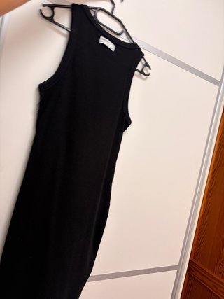 Vestido negro ajustado