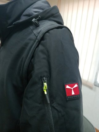 Parka negra desmontable M