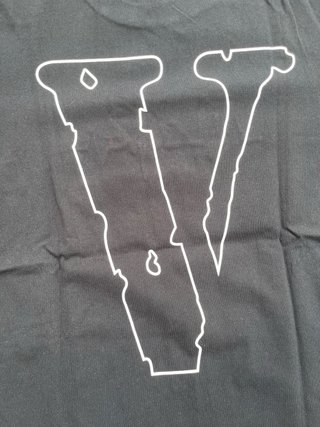 Camiseta Vlone Negra Talla M