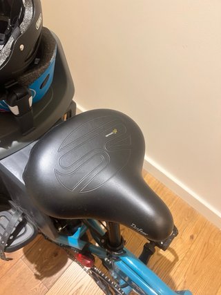 Bicicleta Free plegable con silla para niño