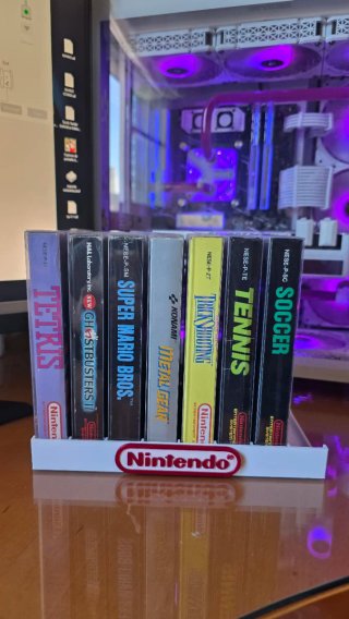 Expositor juegos NES caja con funda PET